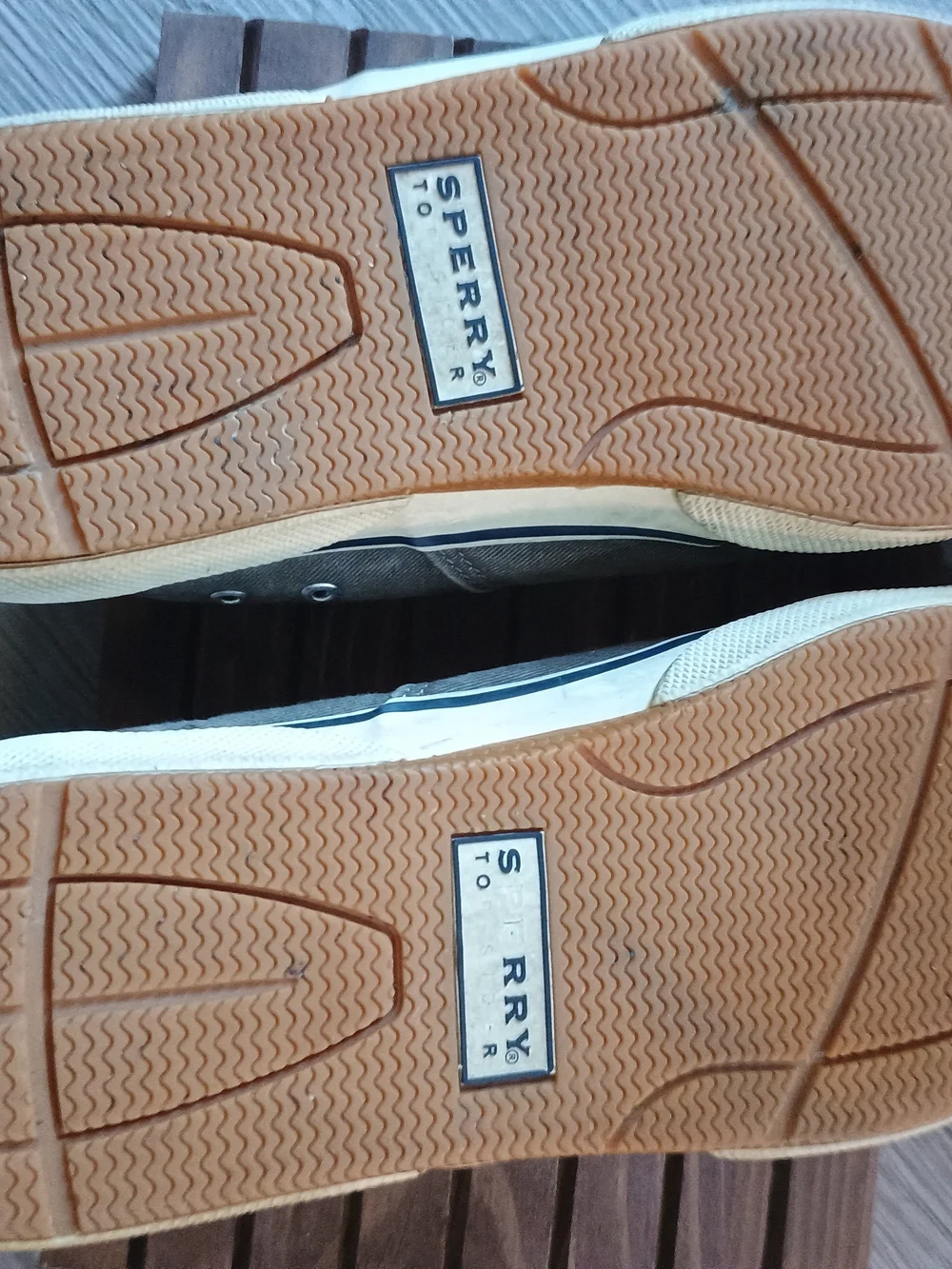 Sperry top sider